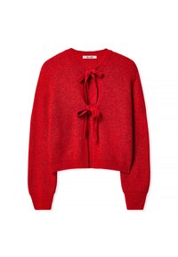 Rot gestrickte Strickjacke mit einem cropped Design, runder Ausschnitt, langen Ärmeln und zwei vorderen Bindebändern. Weiche Textur mit einem subtilen Glanz.