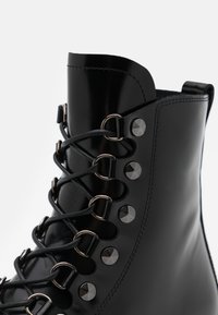 Casadei Botines camperos - black