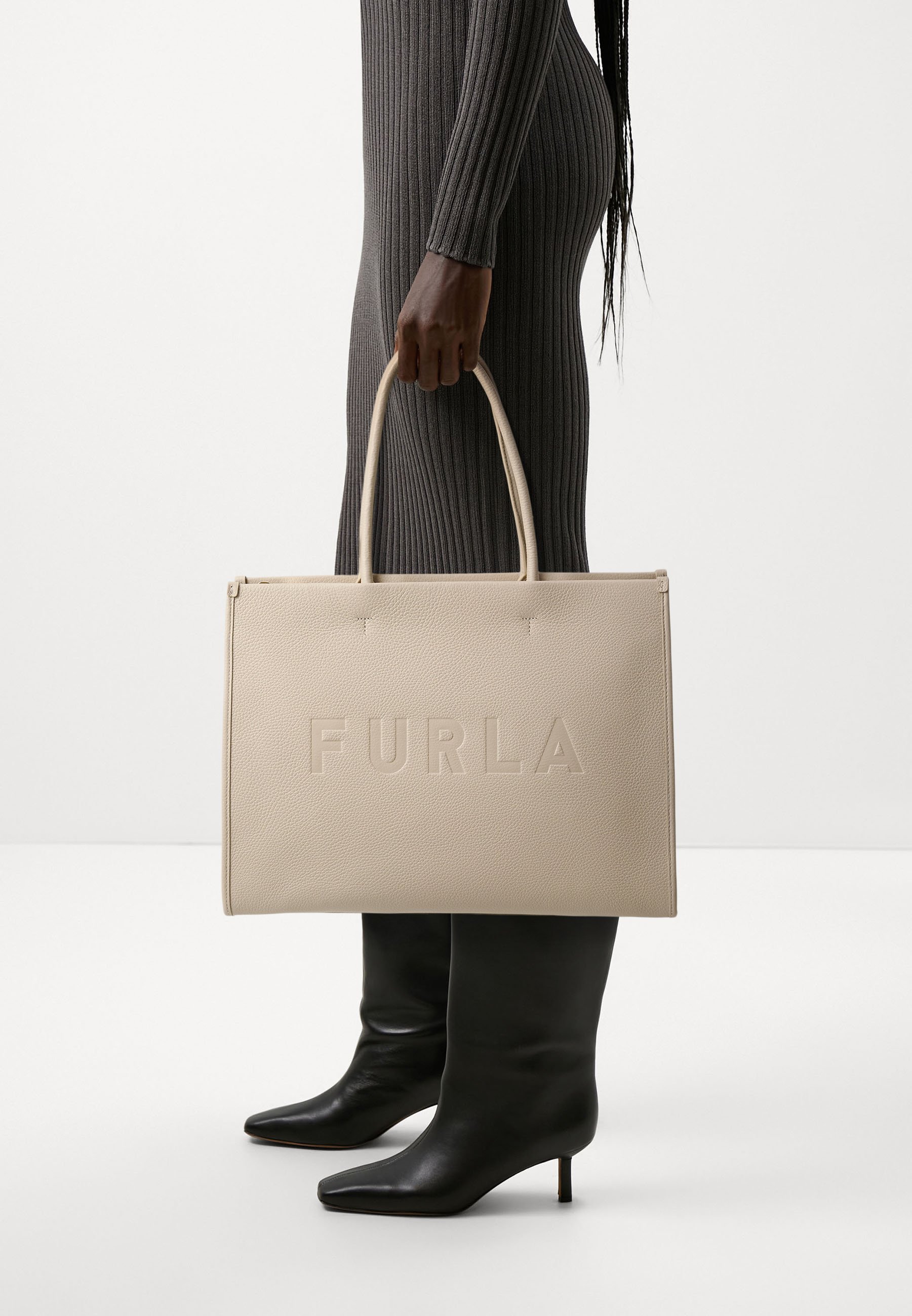 Furla OPPORTUNITY TOTE - Tote bag - grano/sand - Zalando.co.uk