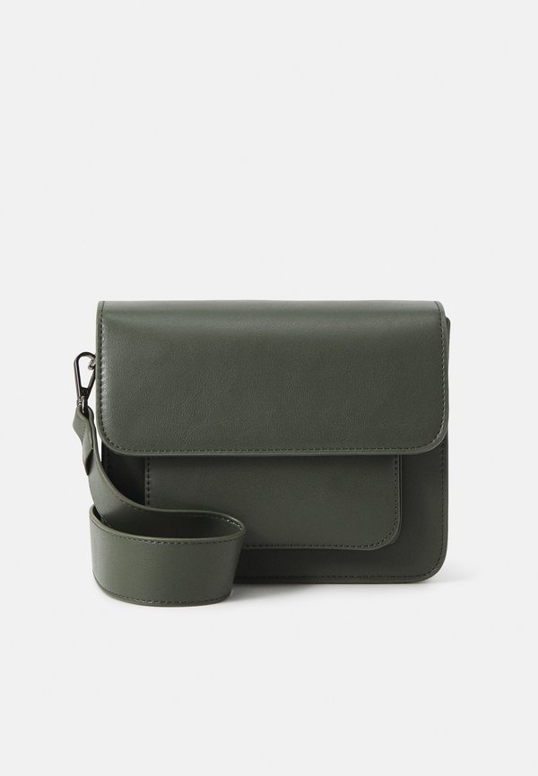 CAYMAN POCKET STRUCTURE - Cross body bag4