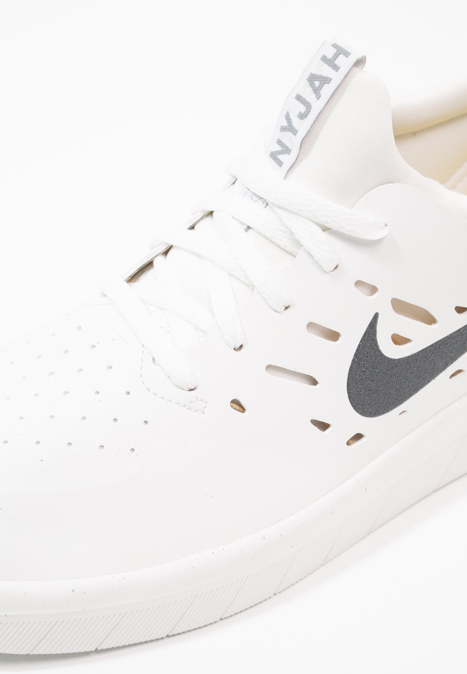Nike SB NYJAH FREE Skatesko summit whiteanthracite Nike SB NYJAH FREE Skatesko summit whiteanthracite