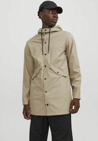 Jack & Jones JJEURBAN NOOS - Parka - crockery