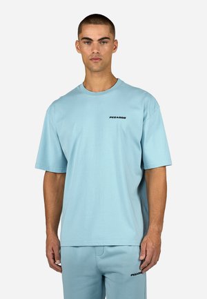 LOGO TEE - Lihtne T-särk - washed frost blue black