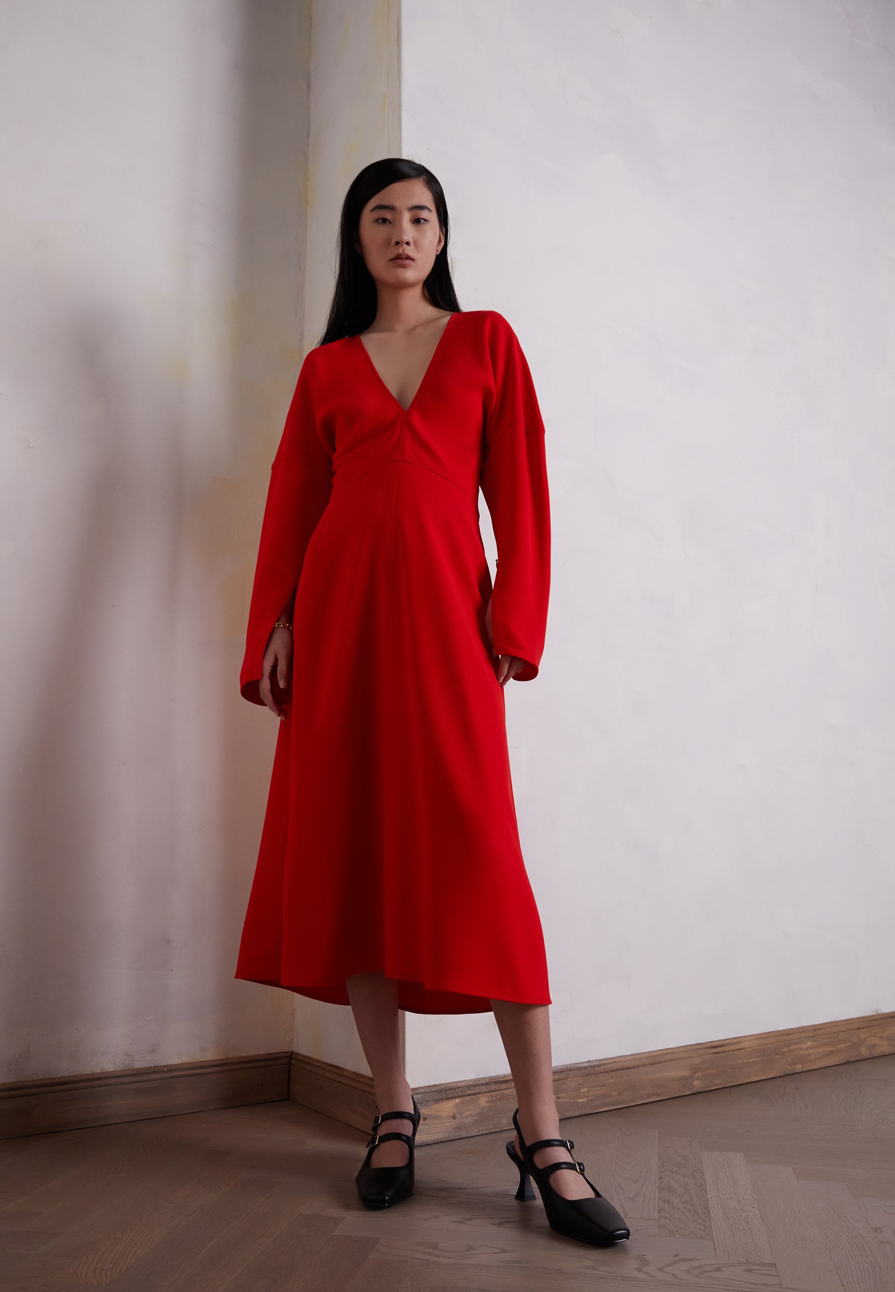 Victoria Beckham V-NECK LONG SLEEVE 