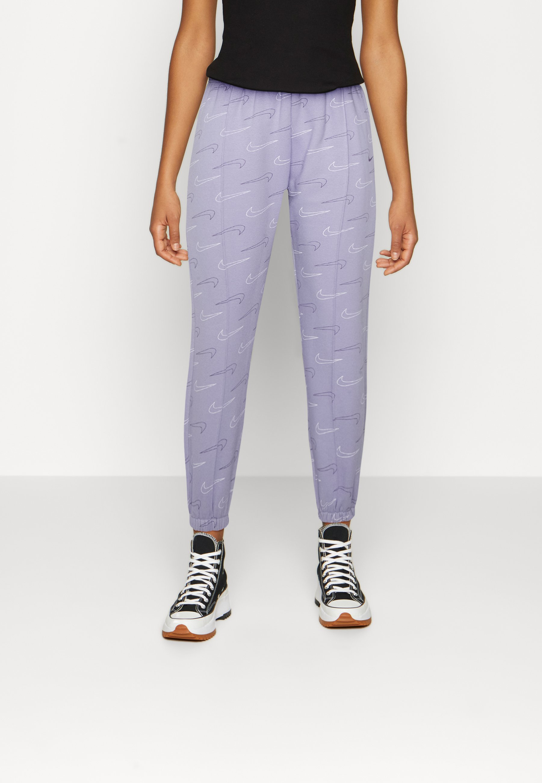 Nike Sportswear TREND PANT - Pantalones deportivos - purple dawn/lila -  Zalando.es