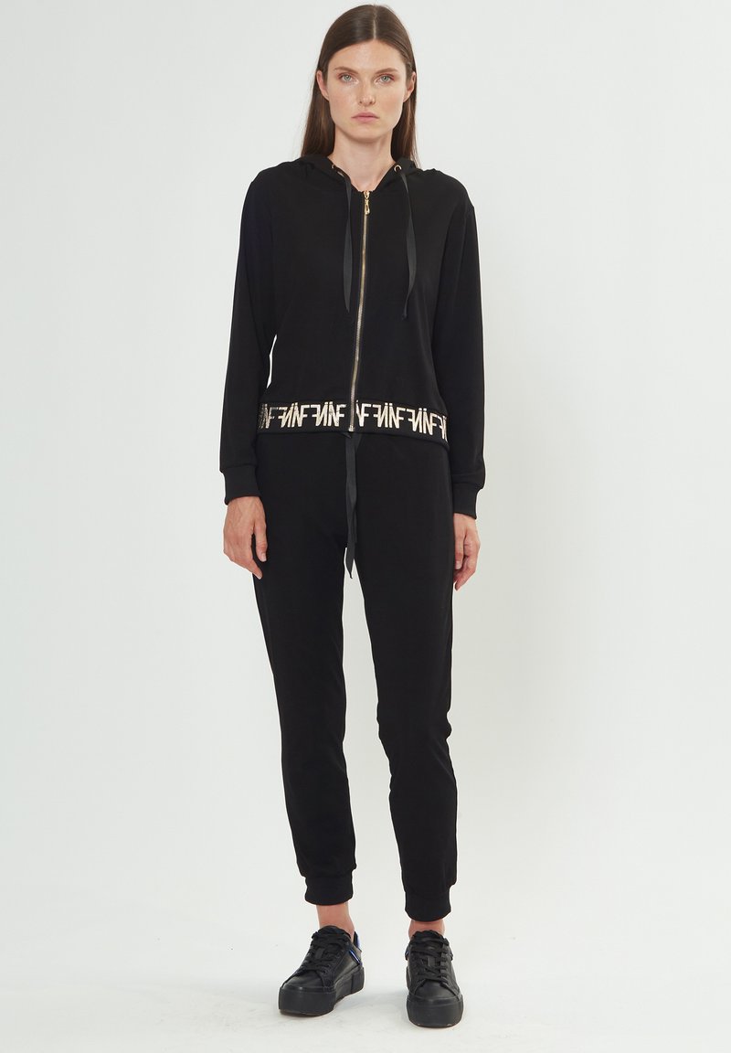 Damen Strickjacken | INFLUENCER Strickjacke black/schwarz - IH48587 Damen Strickjacken | INFLUENCER Strickjacke black/schwarz - IH48587