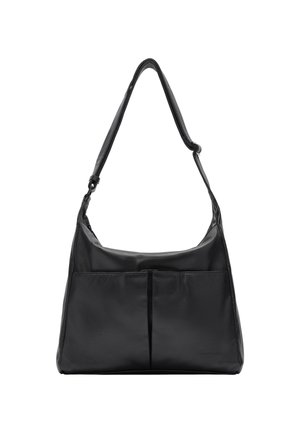 Schwarze Leder-Schultertasche mit glatter Oberfläche, ausgestattet mit zwei Fronttaschen, einem geschwungenen Oberteil und einem einzelnen verstellbaren Tragegurt.