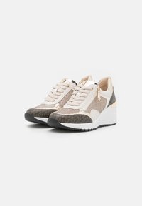 Marco Tozzi Tossud - cream