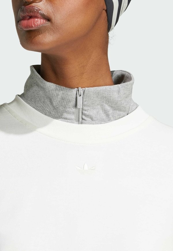 RUCHED 3-STRIPES LOOSE - Sweatshirt2