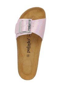 Roze slide sandaal met een gestructureerde bovenkant, zilveren gesp en een gevoerd kurken voetbed. Lichtgewicht ontwerp, geschikt voor casual gebruik.