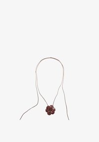 Vybrané, dark brown