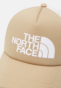 The North Face TNF LOGO TRUCKER - Caps - khaki stone-tnf white
