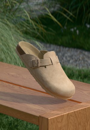 LEATHER UNISEX - Tagant lahtised kingad - safari