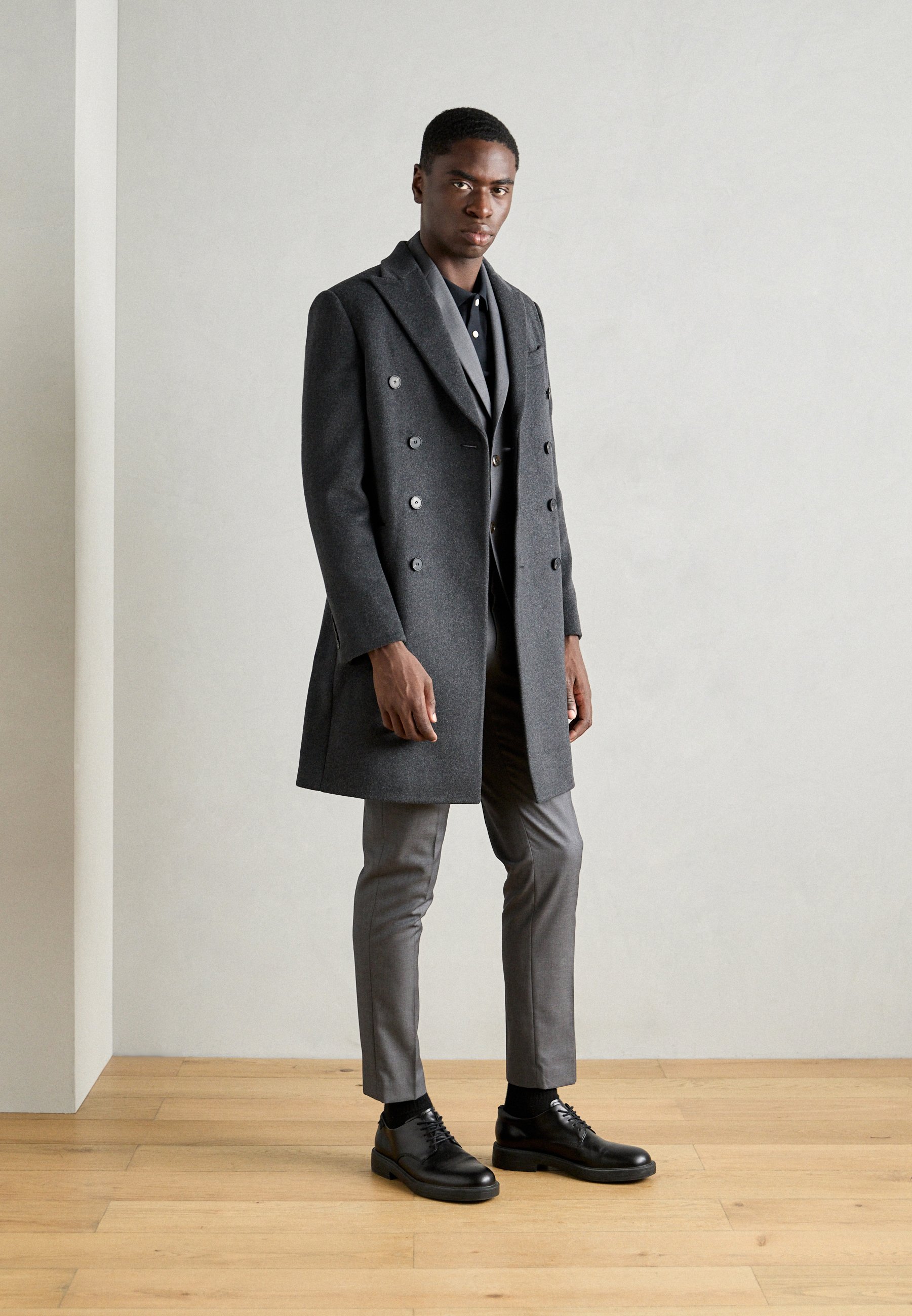 Isaac Dewhirst LONG PEA COAT - Classic coat - dark grey - Zalando.ie