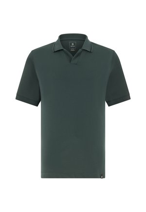 Polo manches courtes vert foncé avec col ouvert et petite étiquette de marque noire en bas de l'ourlet.