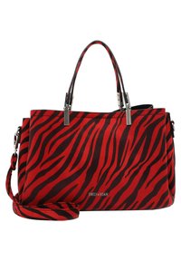 Rød og sort faux suede håndtaske med tigerstribemønster, sølvhardware, dobbelthåndtag og en justerbar skulderrem.