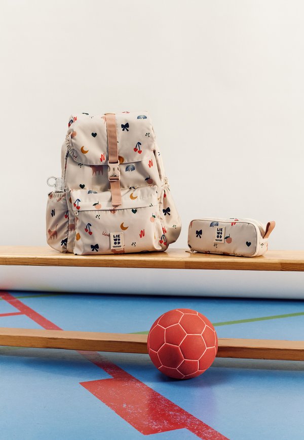 JOHNNY SCHOOL UNISEX – Schulranzen