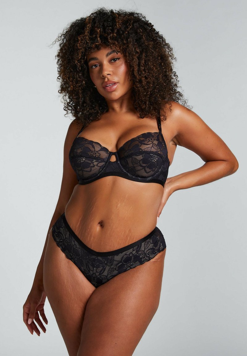 Hunkemöller Slip zwart Hunkemöller Slip zwart