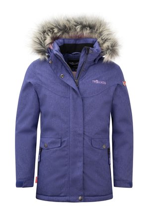 Lila Winterparka für Kinder mit pelzbesetzter Kapuze, Frontreißverschluss und Druckknöpfen, Klappentaschen sowie Trollkids-Logo auf Brust und Ärmel.