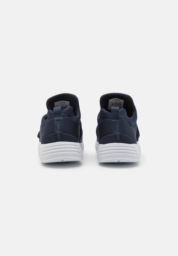 RAVEN UNISEX - Trainers4