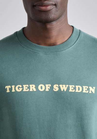 Tiger of Sweden EMERSON - Sweatshirt - old car green