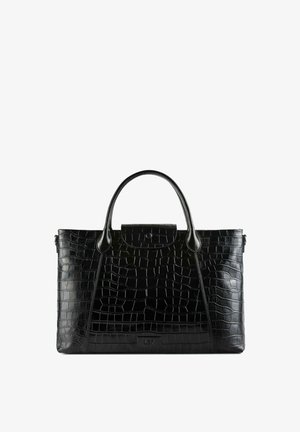 Fekete mű krokodilbőr kézitáska, két kerek fogantyúval, strukturált dizájnnal és elülső fedélzárral, amelyen logó részlet található.