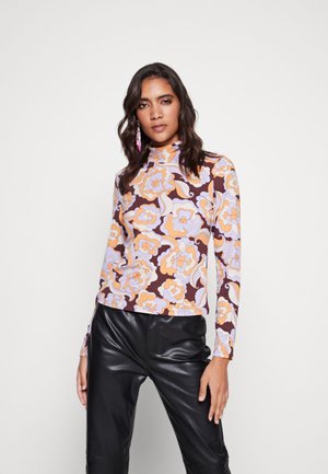 Long sleeved top - red dark unique