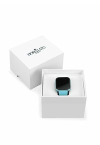 Orologio smartwatch con quadrante quadrato nero, cinturino in silicone turchese e dettagli in strass, esposto in una scatola bianca con il logo del brand.