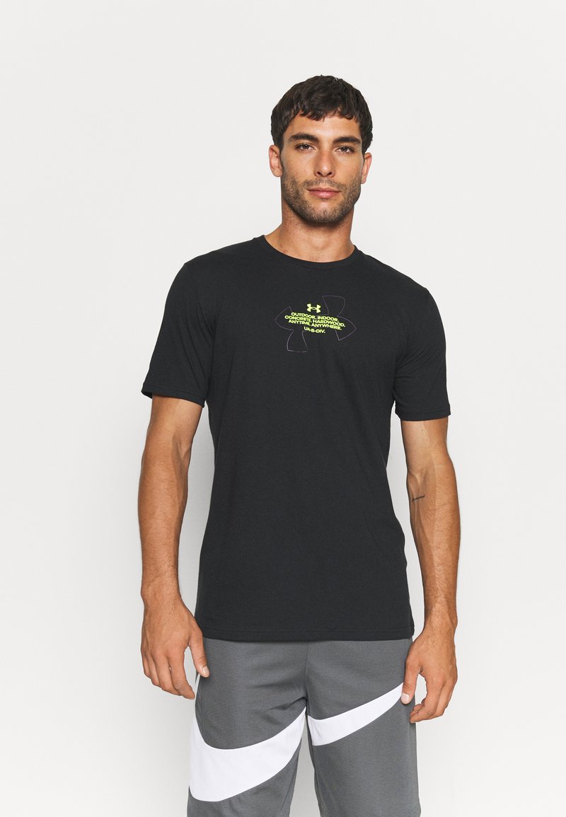 Under Armour BASKETBALL PHOTO Tshirt print black/white/zwart