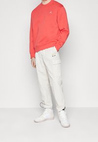 Jordan Sudadera - red