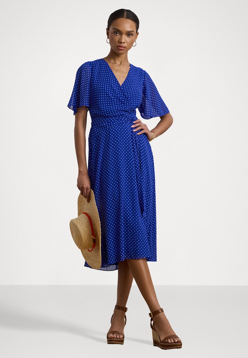 Lauren Ralph Lauren POLKA DOT BELTED CRINKLE GEORGETTE DRESS - Day dress - blue/white/blue - Zalando.ie Lauren Ralph Lauren POLKA DOT BELTED CRINKLE GEORGETTE DRESS - Day dress - blue/white/blue - Zalando.ie