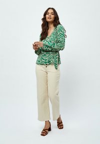 Desires DEALBERTE LONG SLEEVE WRAP BLOUSE. - Bluza - simply green