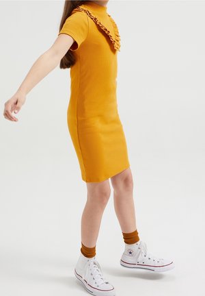 WE Fashion, Robe pull - ochre