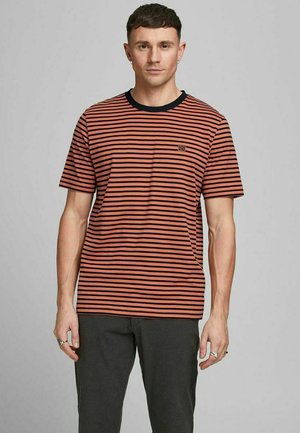 Jack & Jones PREMIUM GESTREIFTES - Camiseta estampada - mecca orange