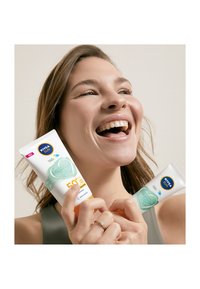 NIVEA SUN KIDS MINERAL PROTECTION LOTION SPF50 + - Zonnebrandcrème