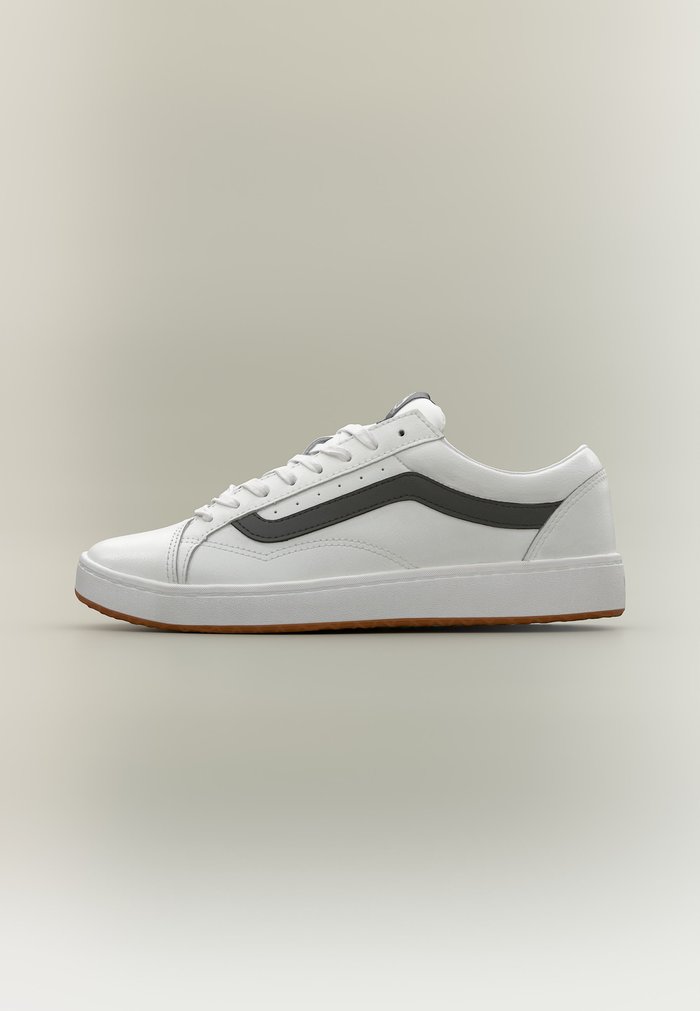 Vans OLD SKOOL UNISEX - Trainers - leather pewter/true white