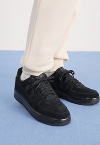 Nike Sportswear AIR FORCE 1 07 - Sapatilhas - black/anthracite/white