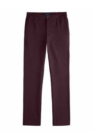 Pantalon bordeaux en tissu doux avec une taille élastique, fermeture à bouton et poches latérales, présentant une coupe droite.