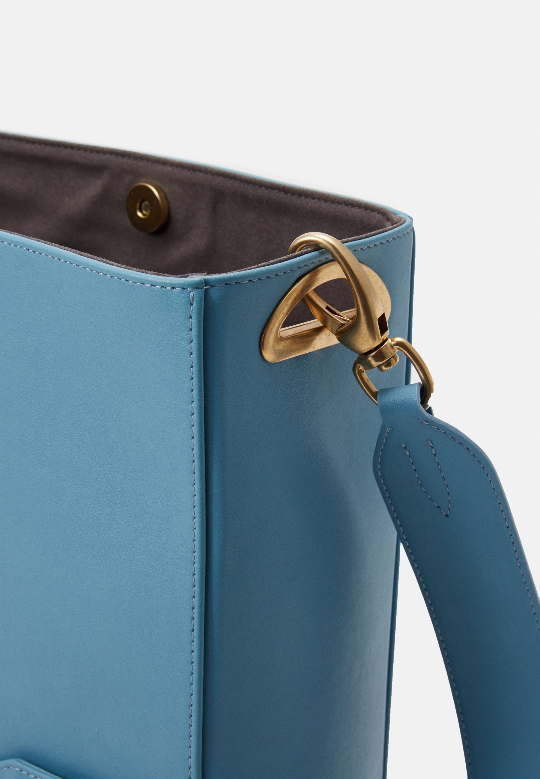 zalando bucket bolsa