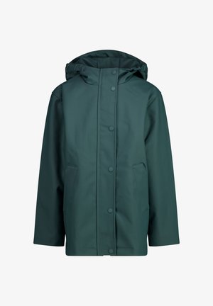 Veste imperméable verte avec capuche, boutons pression, deux poches latérales, texture lisse et coupe décontractée. Design simple et fonctionnel.