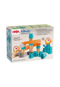 Kleurrijke kogelbaan set met houten elementen, turquoise connectoren en een oranje helling; ontworpen om het spel te verbeteren met hoogte-aanpassingen.