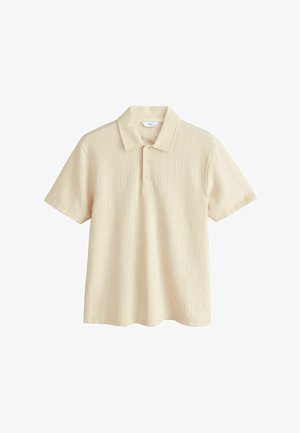 Bézs rövid ujjú póló texturált anyagból, galléros nyakkivágással, háromgombos elülső résszel és függőleges csíkos mintával.