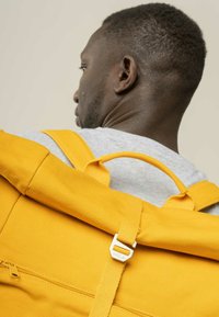 MELA AMAR UNISEX - Rugzak - sunflower