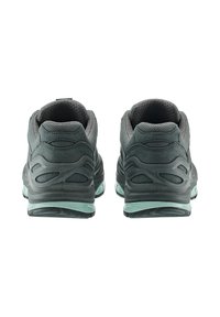 Scarpe da corsa da uomo, in rete grigia scura con dettagli turchesi, suole imbottite, tacco arrotondato e finiture texturizzate sui lati.