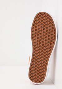 Vans ERA - Tenisky - apricot buff/true white