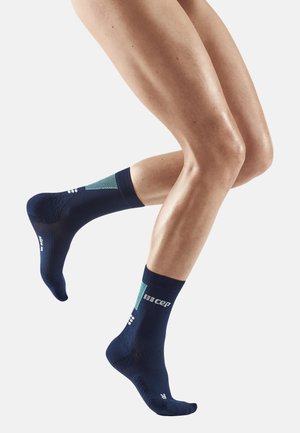 CEP COMPRESSION ULTRALIGHT MID CUT  - Sportsocken - blue light blue