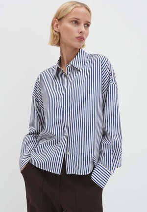 BOXY - Chemisier - electric blue