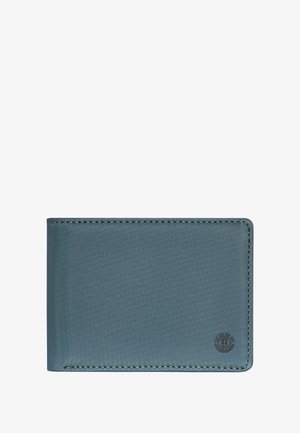 Blauwe rechthoekige bi-fold portemonnee met zichtbare stiksels en een klein rond logo in de rechterbenedenhoek.