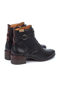 Pikolinos MALAGA - Botines con cordones - black
