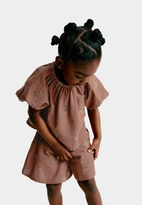 Marks & Spencer EMBROIDERED BOTTOM OUTFIT SET - Shorts - bronze
